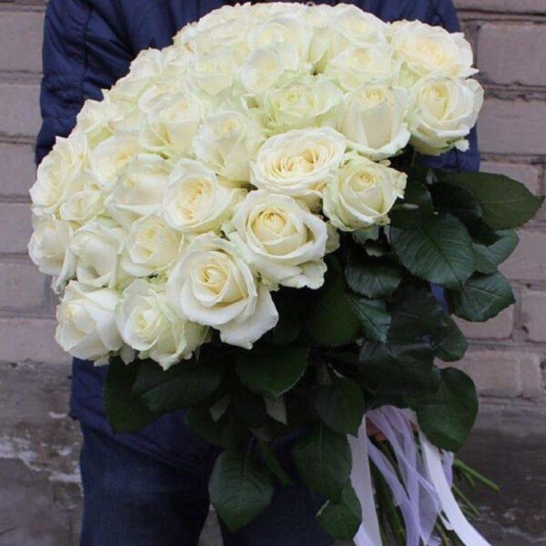 Великолепный букет белых роз фото