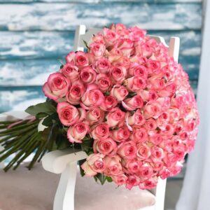 Солидный букет живых роз для любимой фото